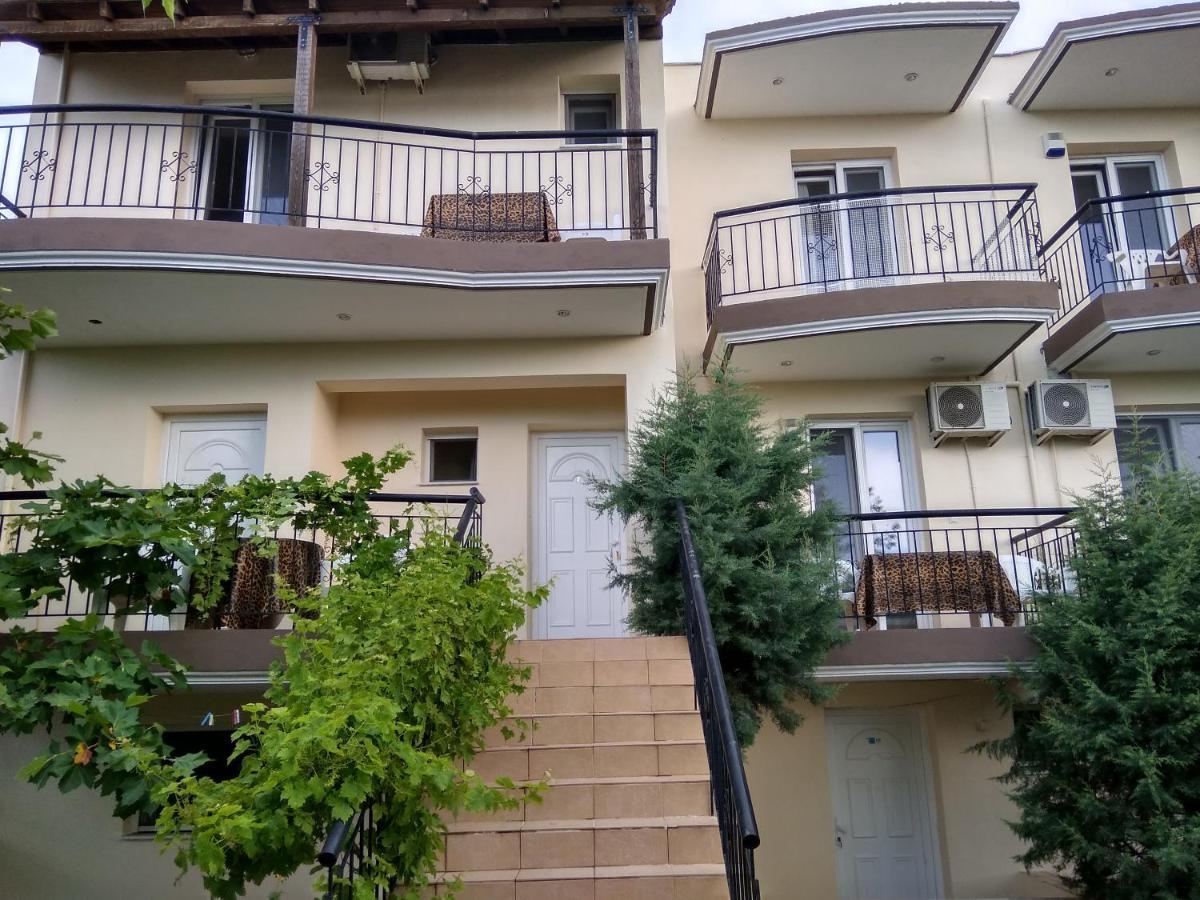 Villa Leopard Stavros  Exteriör bild