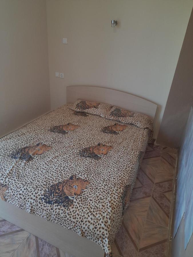 Villa Leopard Stavros  Exteriör bild
